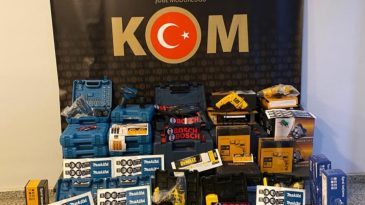 GÜMRÜK KAÇAĞI EMTİA(ELEKTRONİK EŞYA) ELE GEÇİRİLDİ