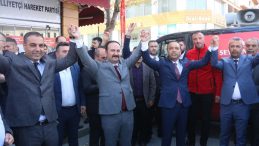 ÖZYÜREK: 3 HİLAL ’e 3 MİLLETVEKİLİ YAKIŞIR