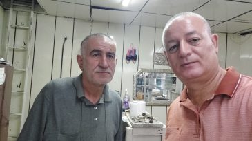 BASRİ DÖNMEZ: MESLEĞİN YOK OLUŞUNU İZLİYORLAR