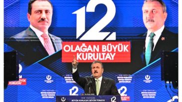 BBP KURULTAYINDA YUMRUKLAR KONUŞTU