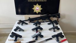 SİLAHLARA NASIL SAHİP OLUYORLAR?