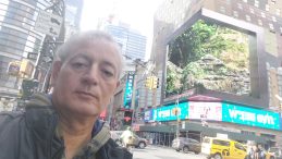 AMERİKA DA GENÇLERİMİZ PERİŞAN OLUYOR…