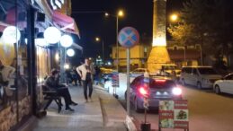 BU LEVHANIN NE İŞİ VAR BURADA?