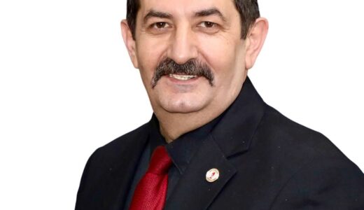YUMRUĞU MASAYA VURABİLECEK Mİ?