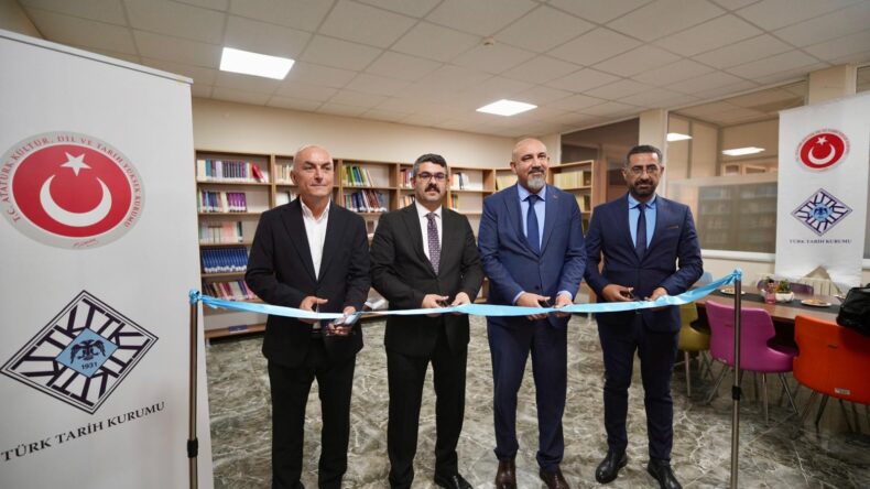 YÜZÜNCÜ YIL KİTAPLIĞI
