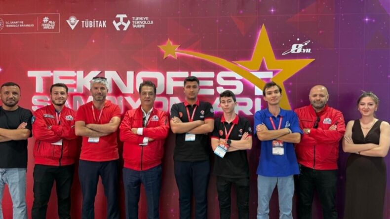 BAŞARIYA REKTÖR ŞENGÖNÜL DESTEĞİ