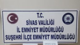 SAHTE ALTINLA KUYUMCUYU DOLANDIRACAKLARDI