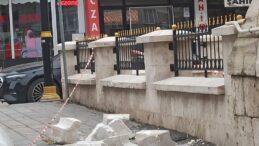 ŞEMS CAMİİ’NİN MİNARE TAŞLARI DÜŞÜYORSA, KİM UYUYOR?