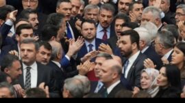 KİŞİSEL Mİ? YAPISAL MI?