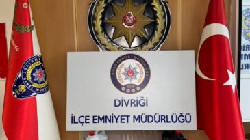 40 LİTRE ETİL ALKOL ELE GEÇİRİLDİ