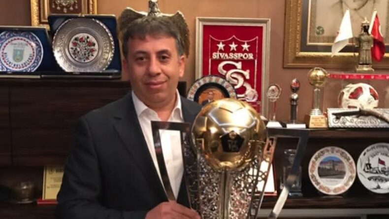 KURT NEDEN GERİ ÇEKİLDİ?