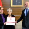 ÜÇER’DEN ANLAMLI BAĞIŞ