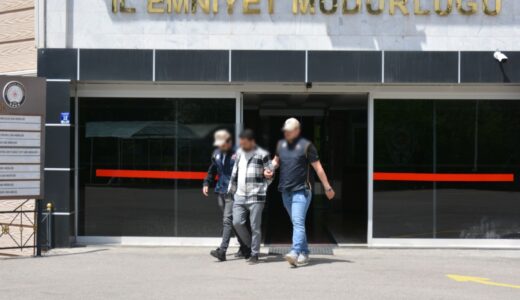 FİRARİ SİVAS’TA YAKALANDI