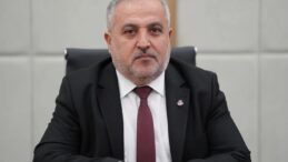 “İSTİFA İDDİALARI GERÇEĞİ YANSITMIYOR”