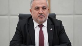 “İSTİFA İDDİALARI GERÇEĞİ YANSITMIYOR”