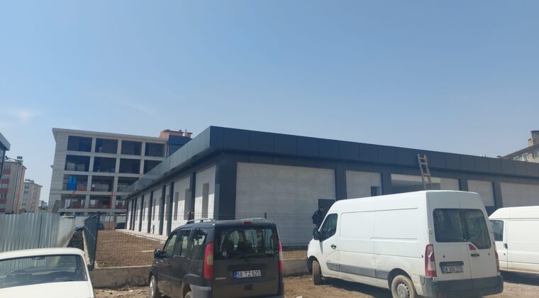 KİM YAPTI BU SAĞLIK OCAĞINI?
