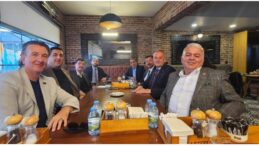 KEŞKE SİVAS İÇİN KONUŞABİLSELER!