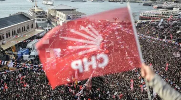 KİMİ UÇKURUNUN PEŞİNE DÜŞTÜ, KİMİ PARANIN…