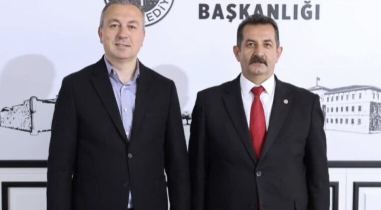 SEZERER HAKKANİYETLİDİR. NEREDE NE ZAMAN DURACAĞINI BİLİR.