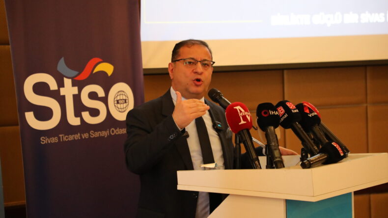 MUSTAFA EKEN YENİDEN ADAY: “BİZİM SEVDAMIZ MAKAM DEĞİL, SİVAS’TIR”