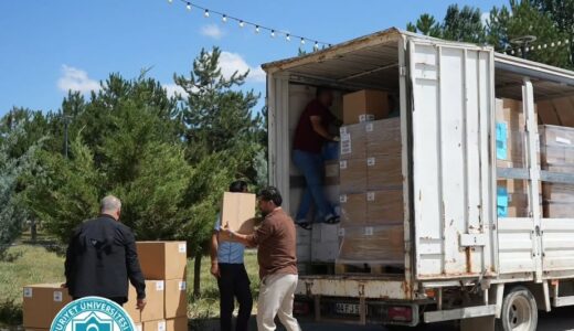 S.C.Ü. VAKFI SOSYAL MARKET’TE İLK BAĞIŞLAR TESLİM ALINDI