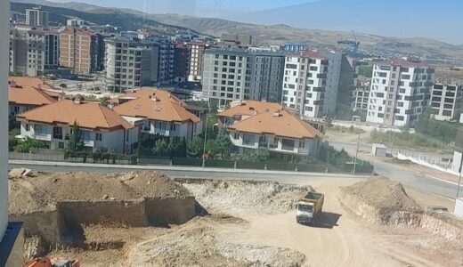 BU NE CESARET?