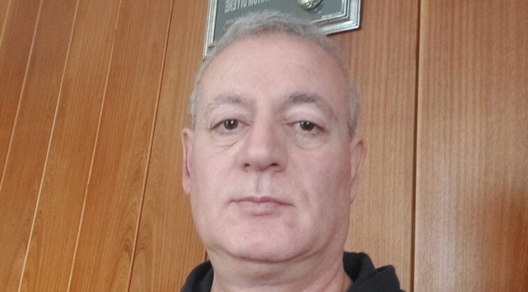 KENDİ GÖLGESİNİ TAŞIYAMAYANLAR!